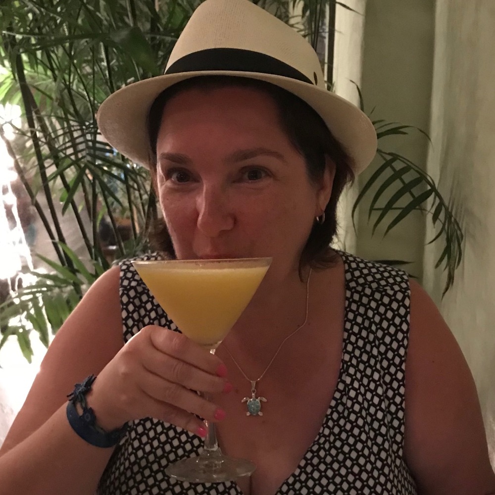 Meet your Posher, Lorraine